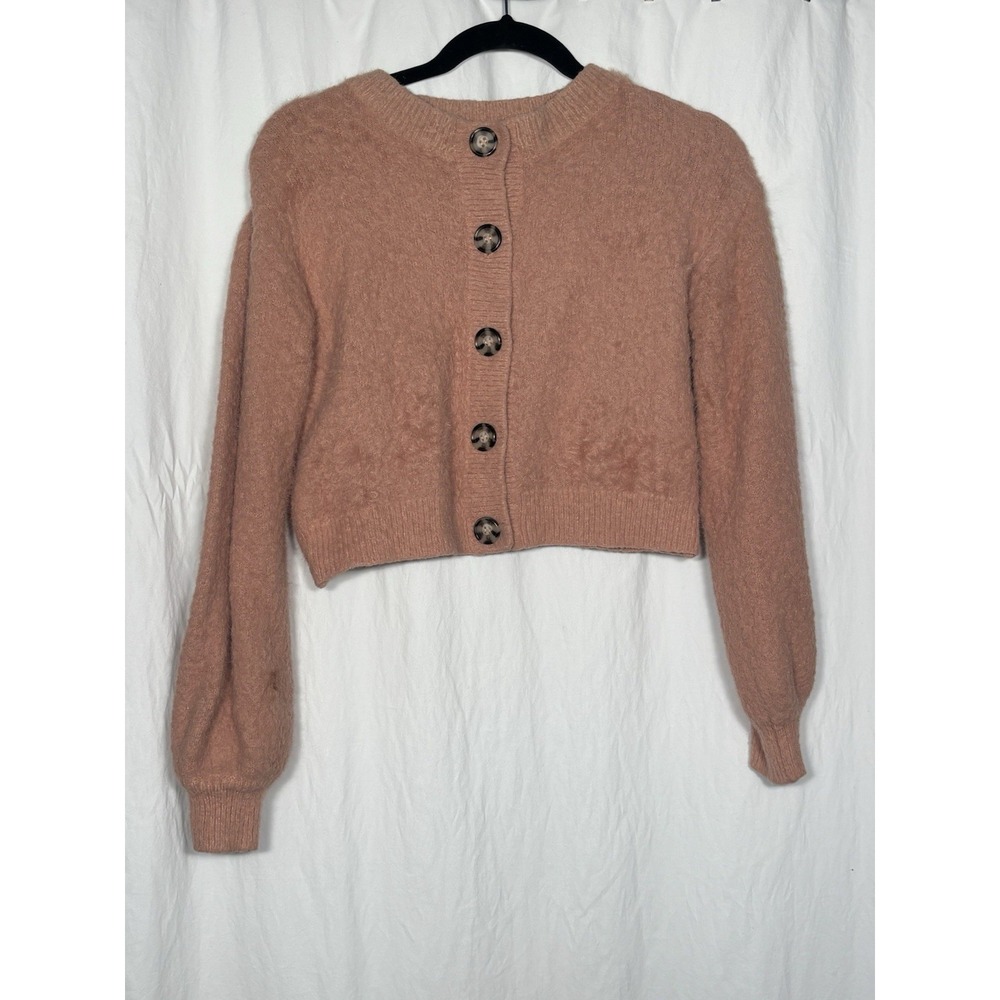 SHEIN Fuzzy Pink Sweater Size Small‎ J12